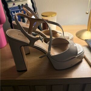 Steve Madden Taupe Strappy Platform Heels